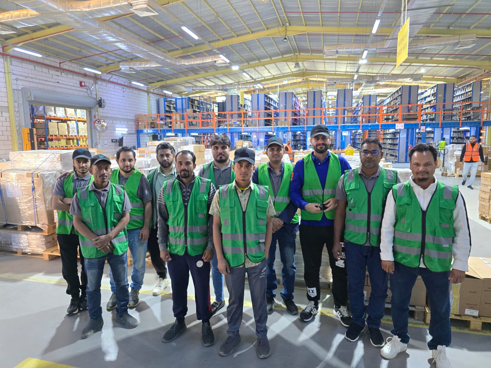 Ruyatak Team Image 2